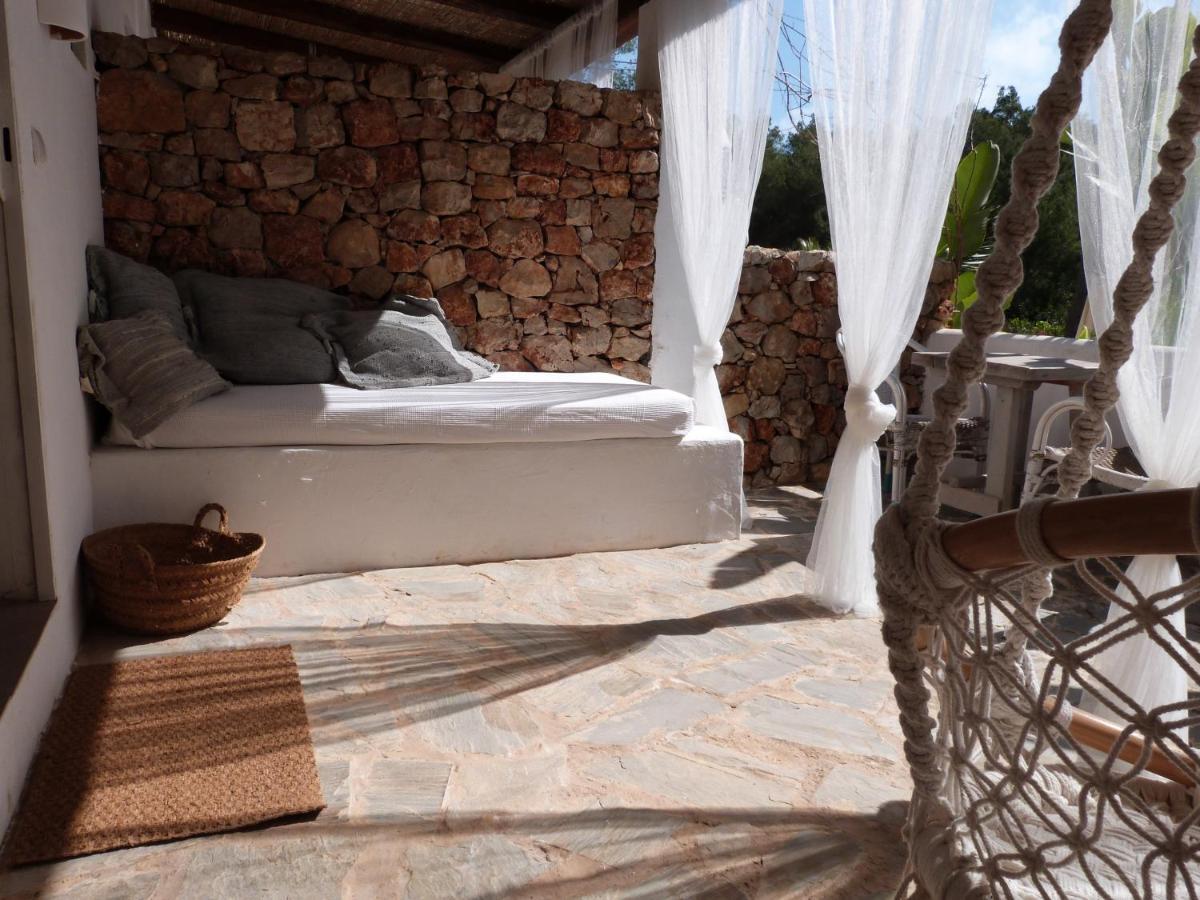 Ipunga Ibiza - Adults Only Villa Cala Llonga  Exterior photo